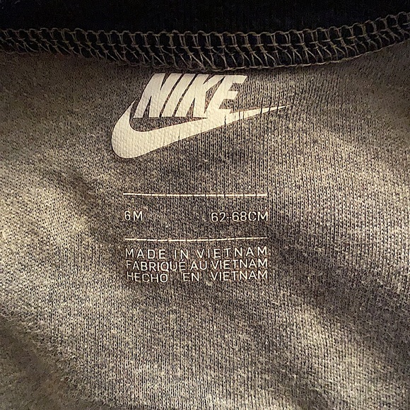 Nike | Infant Pajama and Onesie Set | Red and gray 6-9 month sized - Picture 4 of 7